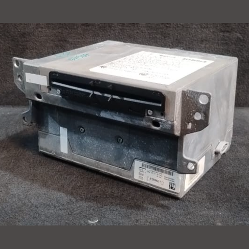 OEM BMW F30 HEADUNIT HIGH NAVIGATION RADIO CIC - 9289617‑01