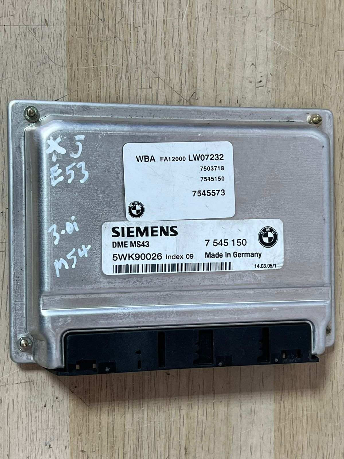 2003-2005 BMW 530i Engine Computer Module 7545150 E39 E46 MS43 M54 ECU