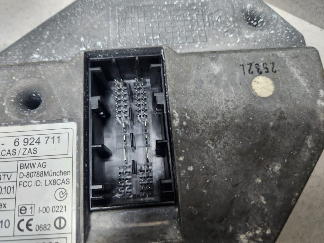 2002-2005 BMW 745i Engine Control Module 7523368 745Li E65 E66 with 4.4L N62