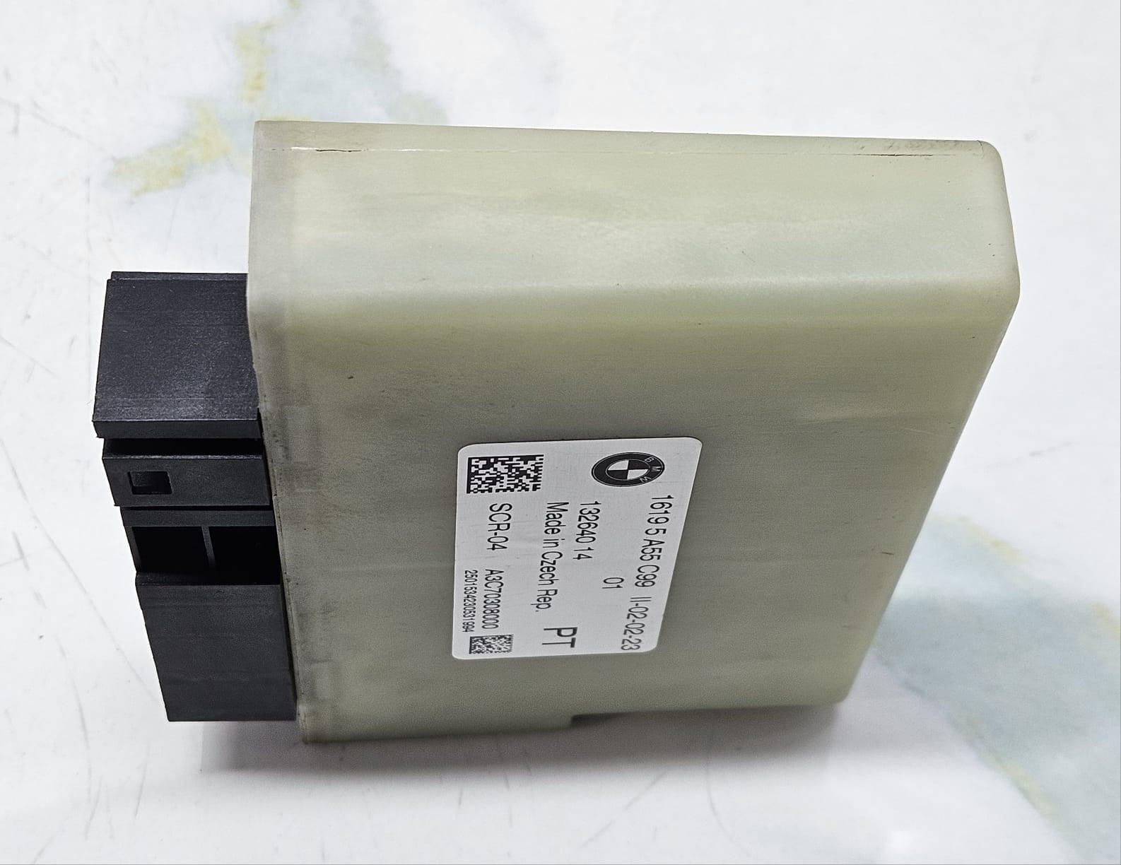 BMW G20, G21, G22, and G30 Adblue Control Unit 5A55C99 OEM
