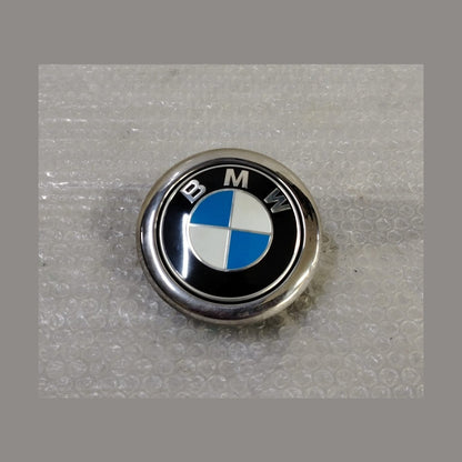 OEM BMW X2 F39 REAR LIFTGATE EMBLEM RELEASE SWITCH HANDLE 7248535