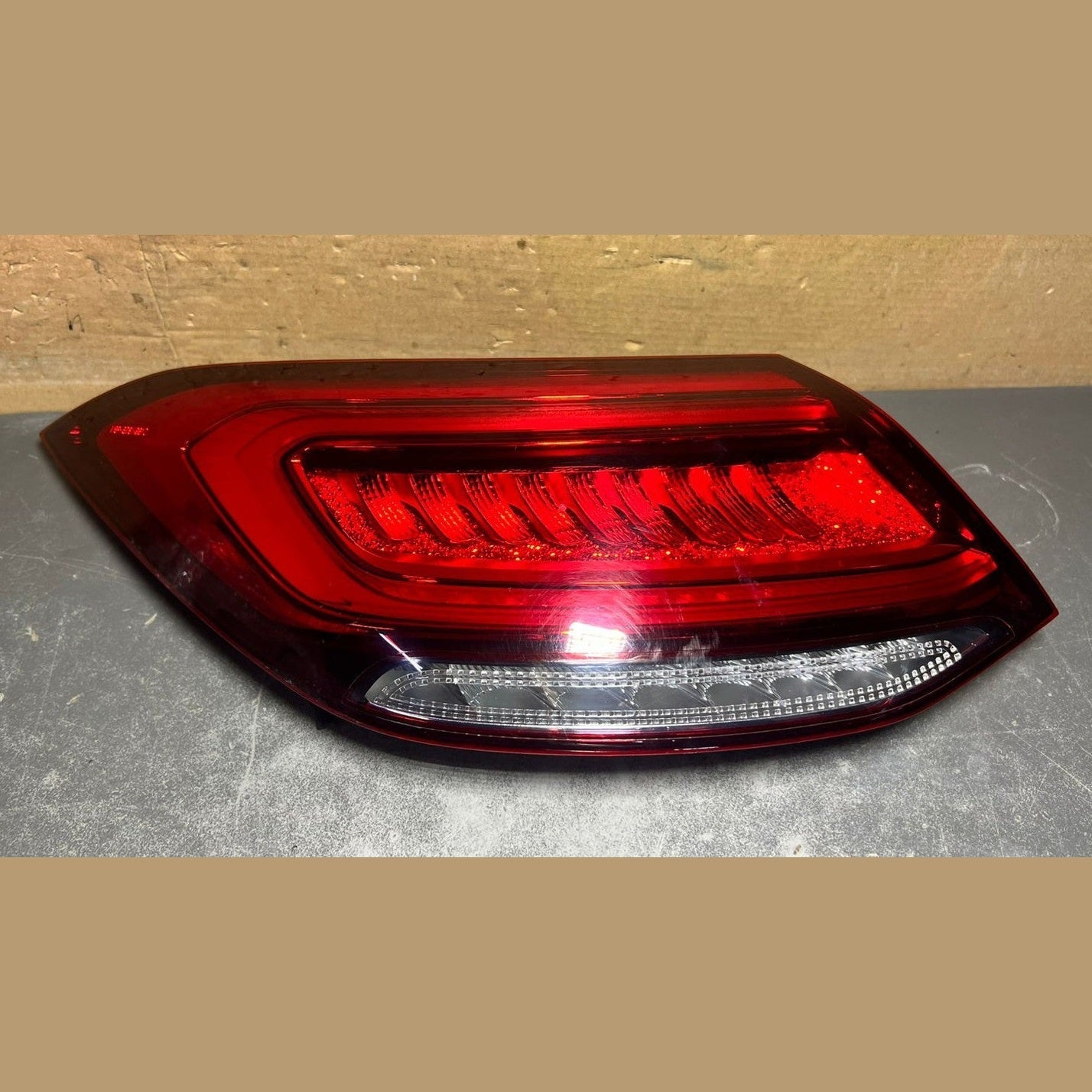 Mercedes W257 CLS Rear Left Side LED Tail Light Brake Stop Lamp A257 9002600
