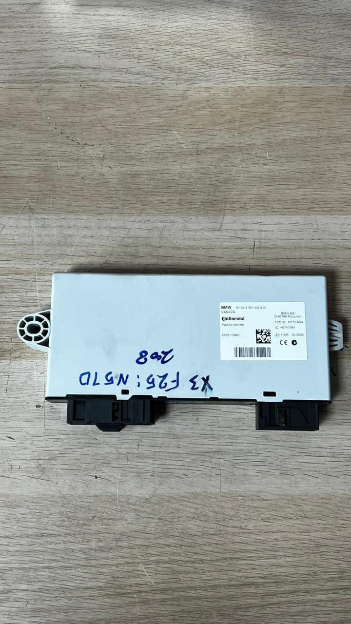 2008 BMW X3 F25 N57D Engine Control Unit BOSCH 8574100 DDE SET WITH KEY