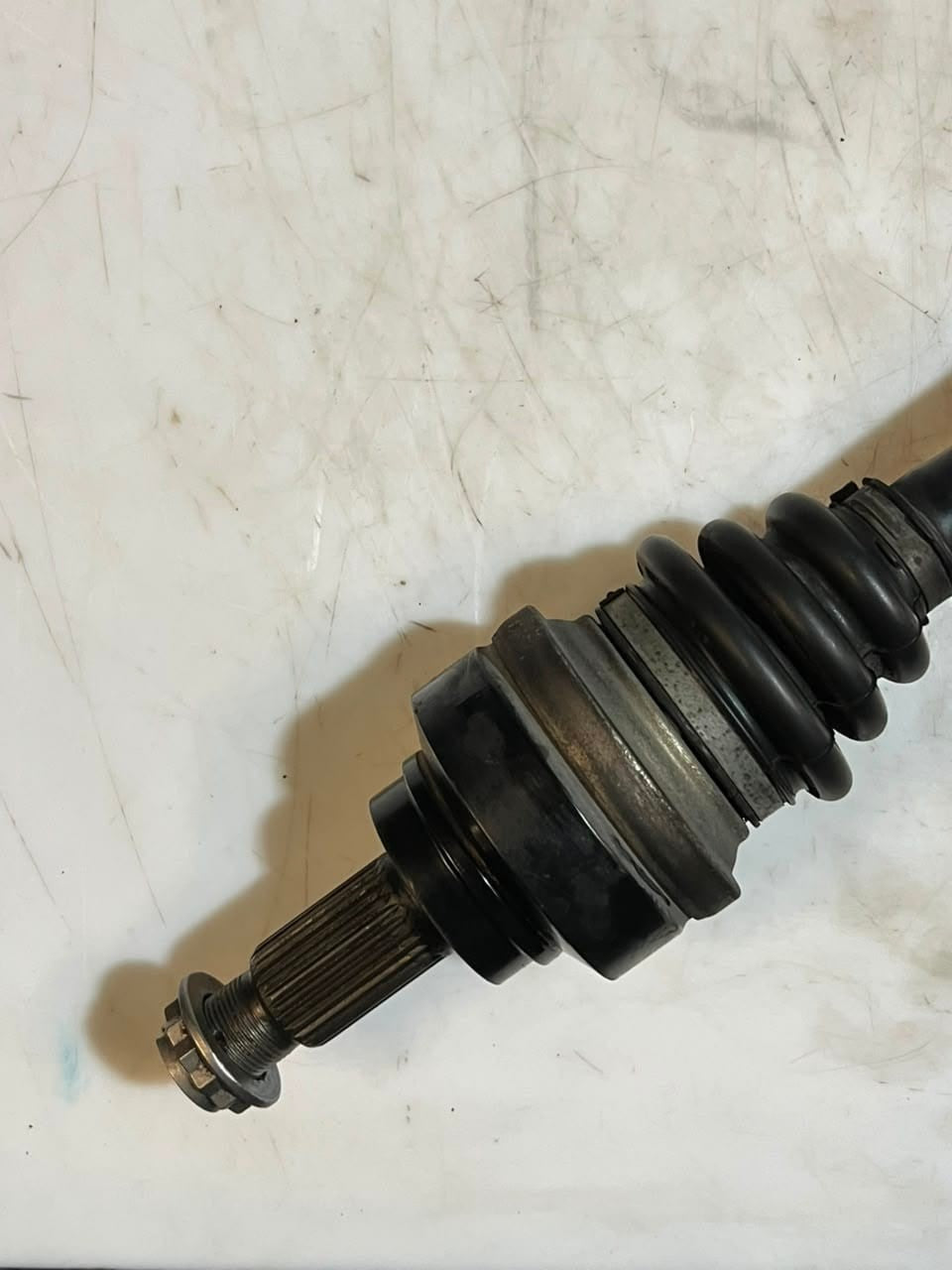 BMW 3 4 Series F30 F31 F35 F36 330i RIGHT Rear Drive AXLE Shaft 8680348