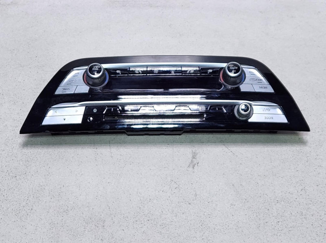 2017-2020 BMW 530i Climate Control Unit 6999451 5 Series G30 G31 G38