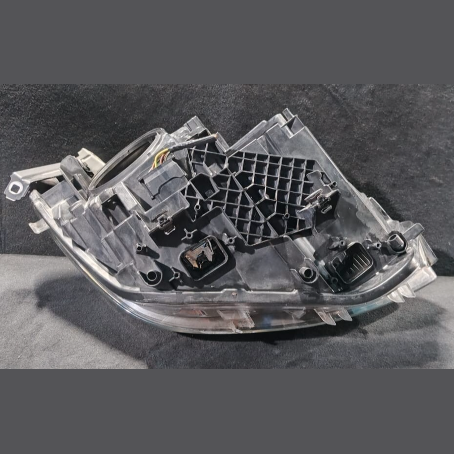 BMW 1 SERIES 120i 2012 F20 LEFT SIDE HEADLIGHT 7229687-09 ECE - 7229687