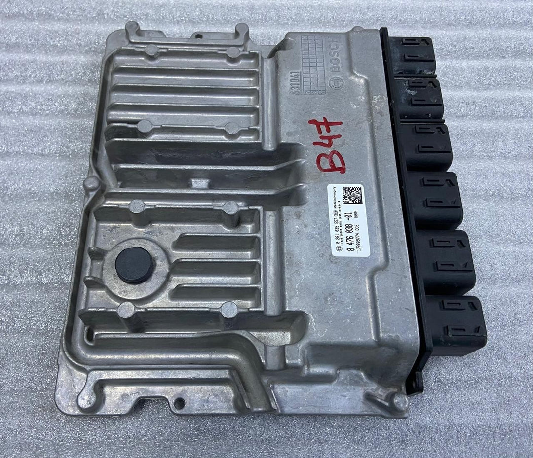 OEM BMW X3 G01 B47 ENGINE CONTROL UNIT  ECU ONLY DIESEL 8476038 BOSCH