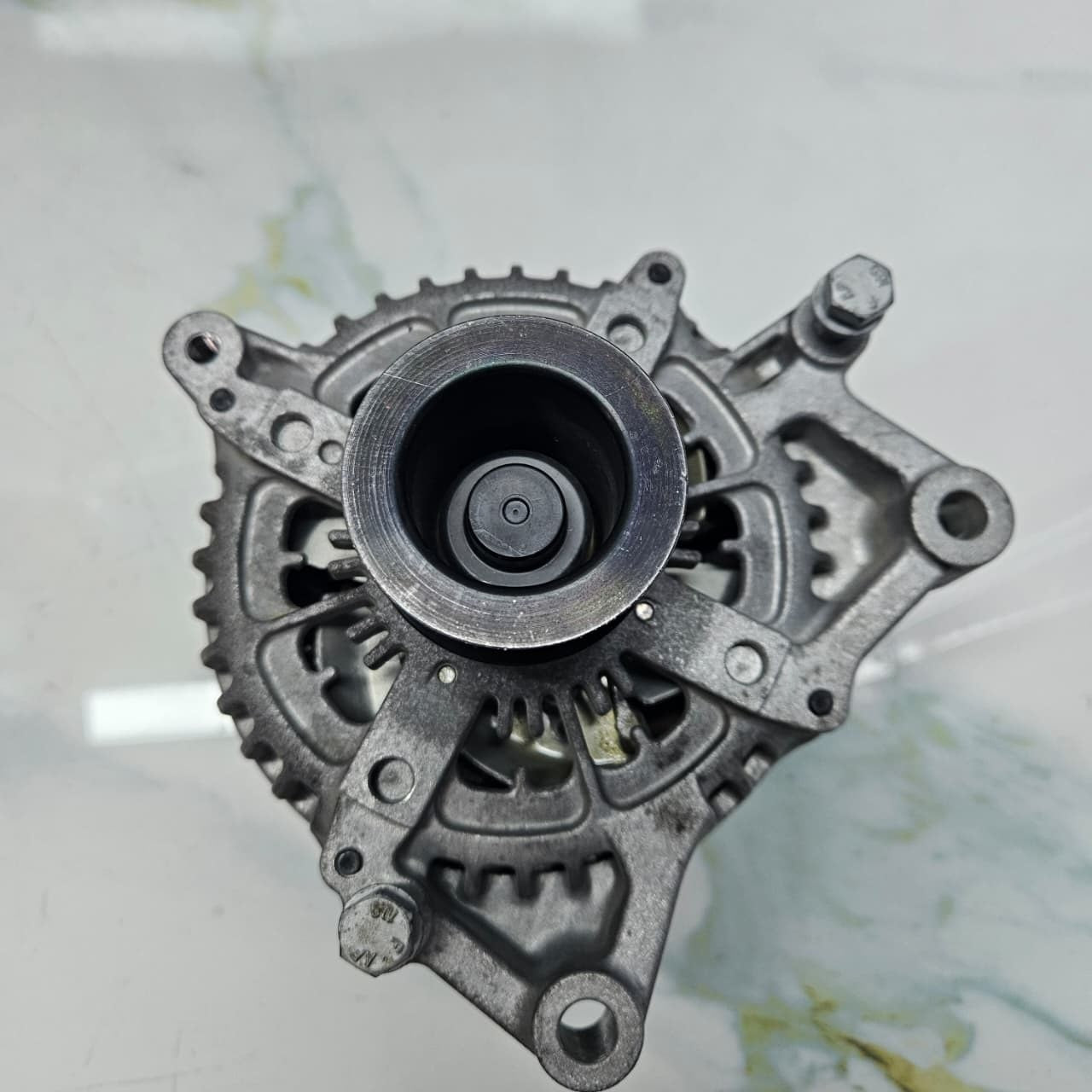 2020-2024 BMW X1, F40, F45, F46, F48, F39 Alternator 8627125 USED 14V 180A