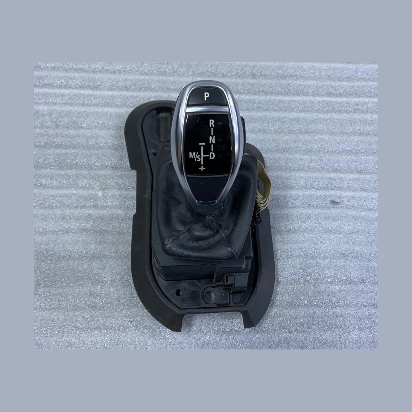 OEM BMW E84 X1 AT Auto Trans Floor Gear Selector Shifter Switch 9260295
