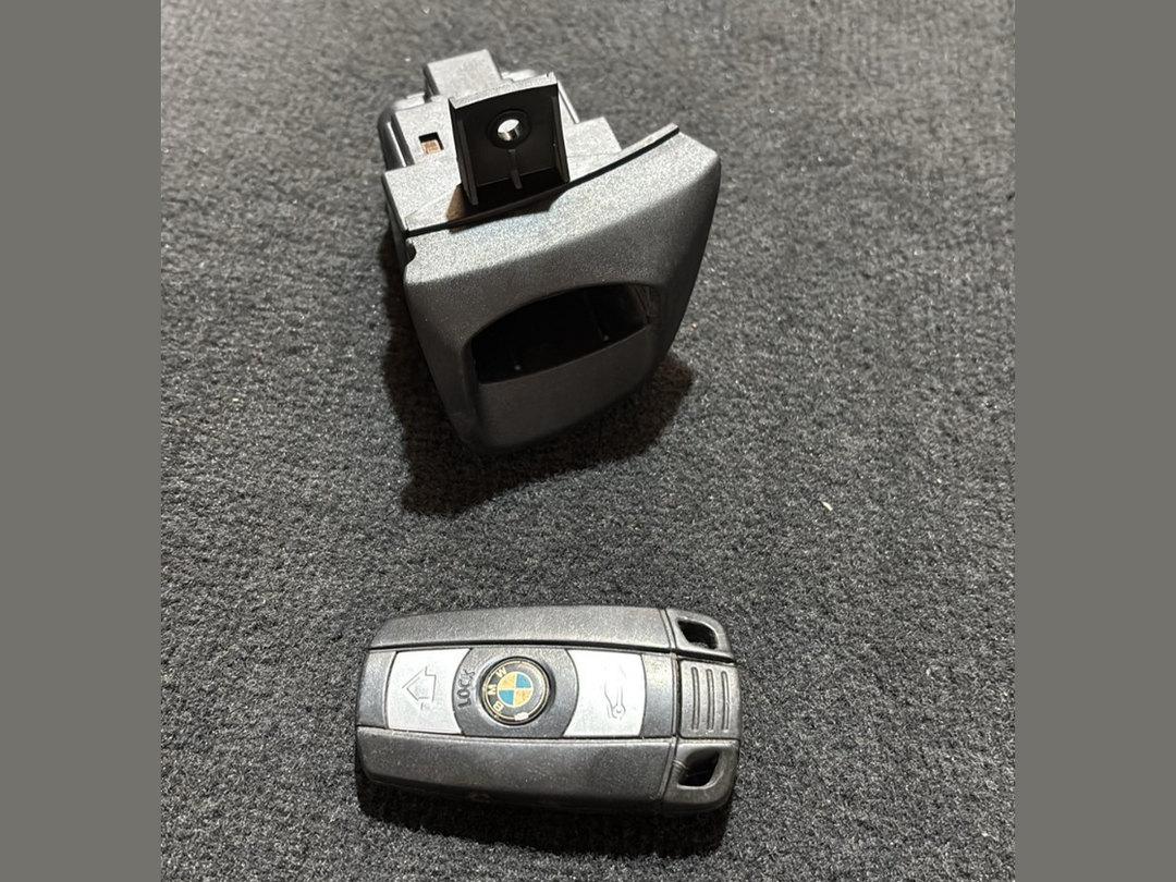 BMW X1 SERIES E84 2014 ENGINE CONTROL UNIT ECU SET + CASE + KEY DME 8631727