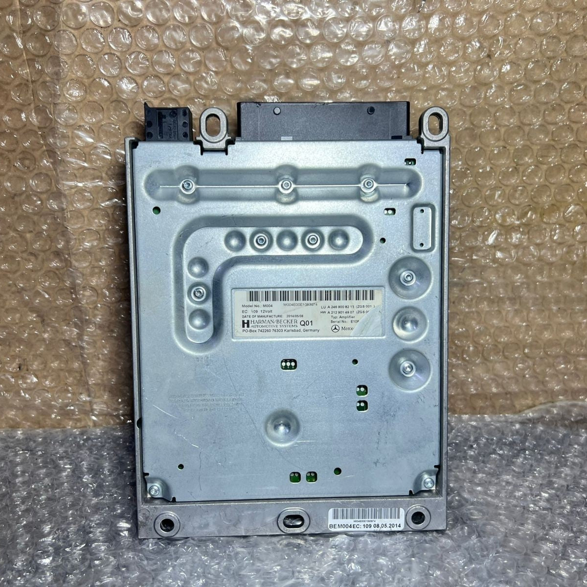 14-18 Mercedes W246 CLA Harman Kardon Audio Sound Amplifier Amp A246 9008213 OEM