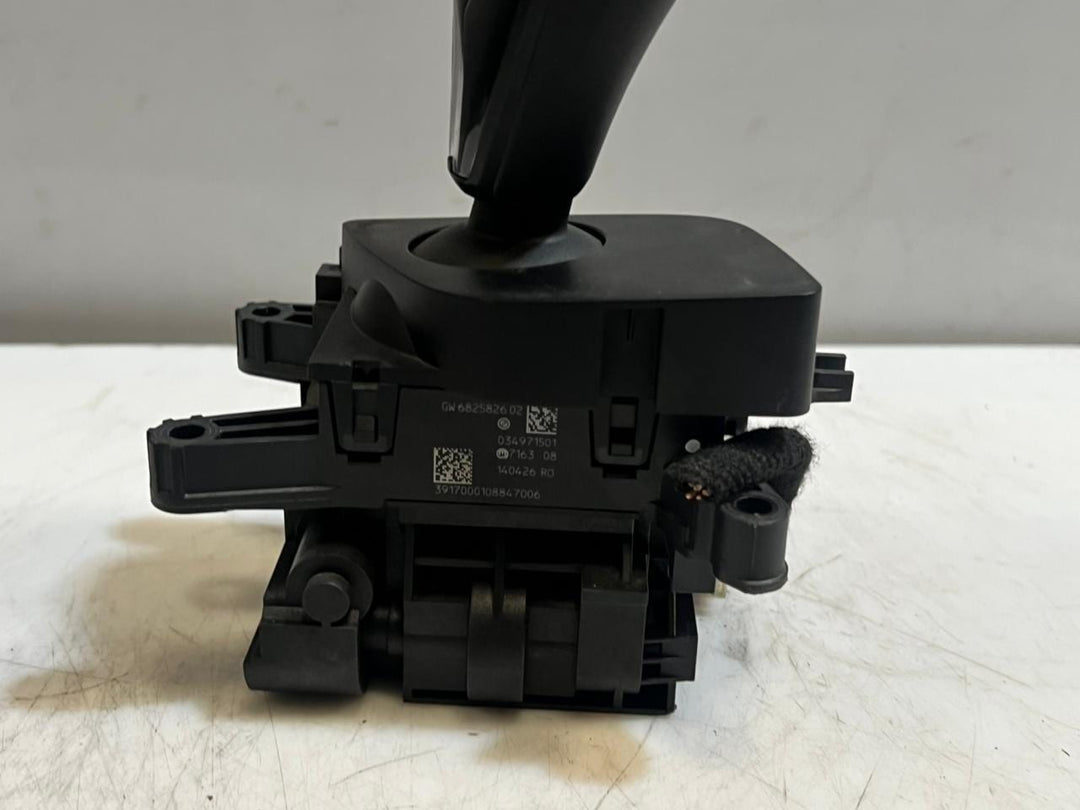 BMW G30 G31 G32 5 Series Automatic Gear Selector SWITCH KNOB 6825826 RHD OEM