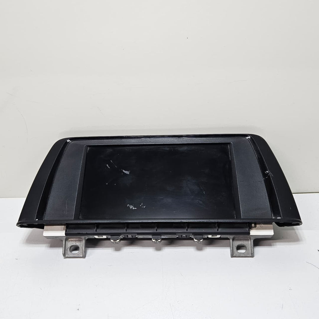  2012-2014 BMW 1 Series F20 F21 Dashboard Display Screen 9262752
