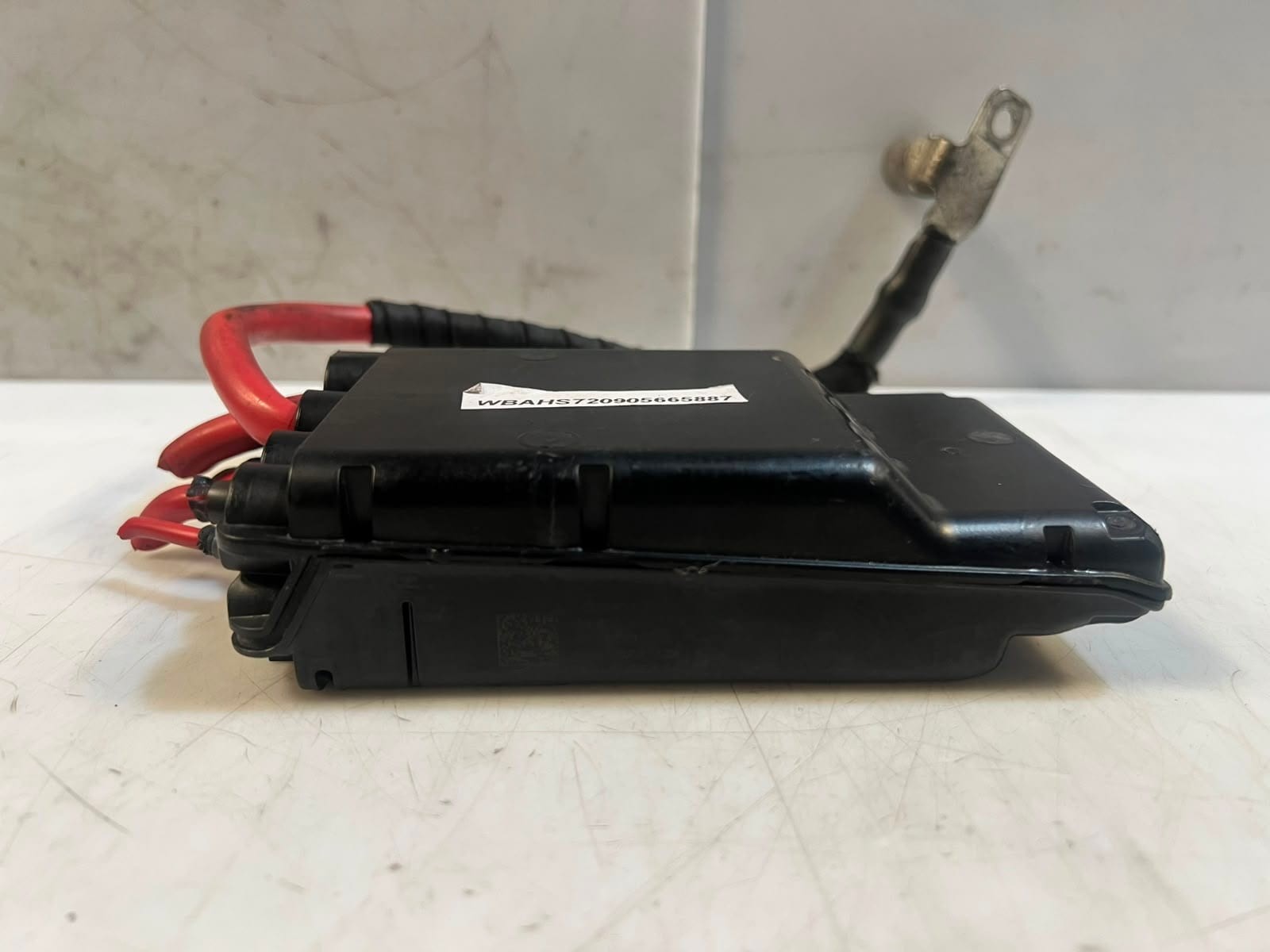 BMW X1 F46 F45 F48 F49 F54 MINI F55 F56 Fuse Box Junction Terminal Box 9321022