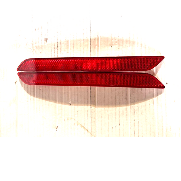 BMW F31 REAR BUMPER REFLECTORS LEFT RIGHT 7285745 7285746 SET