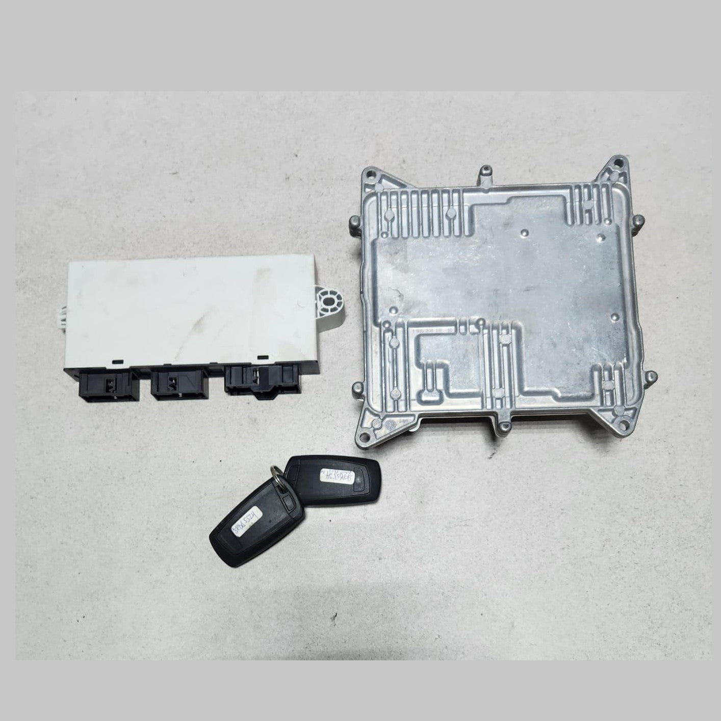 2011 BMW 528i Engine Control Unit ECU Set 7635714 F10 F11 X3 N20