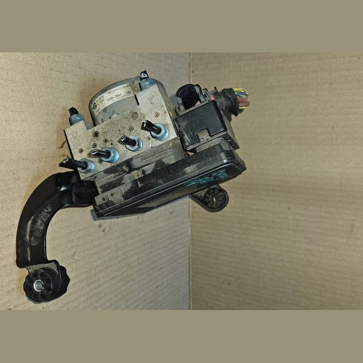 BMW 116I 2013 ABS PUMP ATE DSC F20 6868319 USED KM 110045