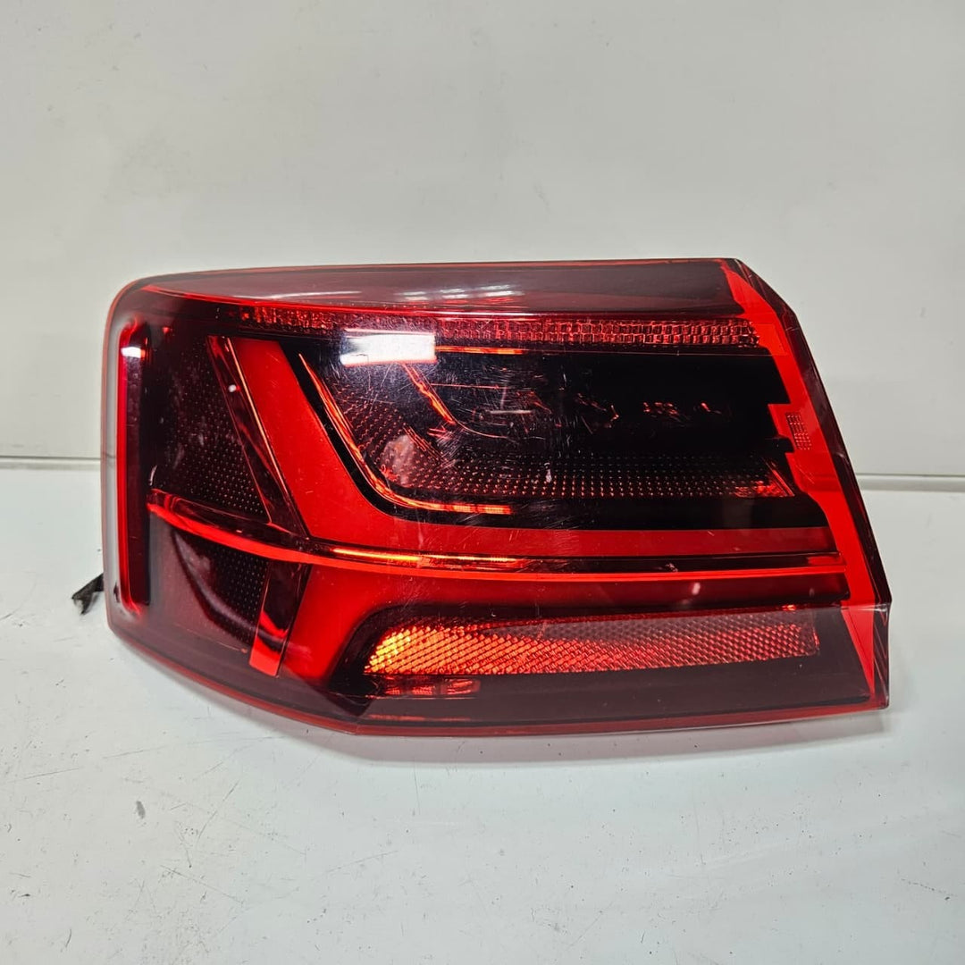 90053942-2010-2020 Audi A6 S6 C7 4G Left Taillight OEM