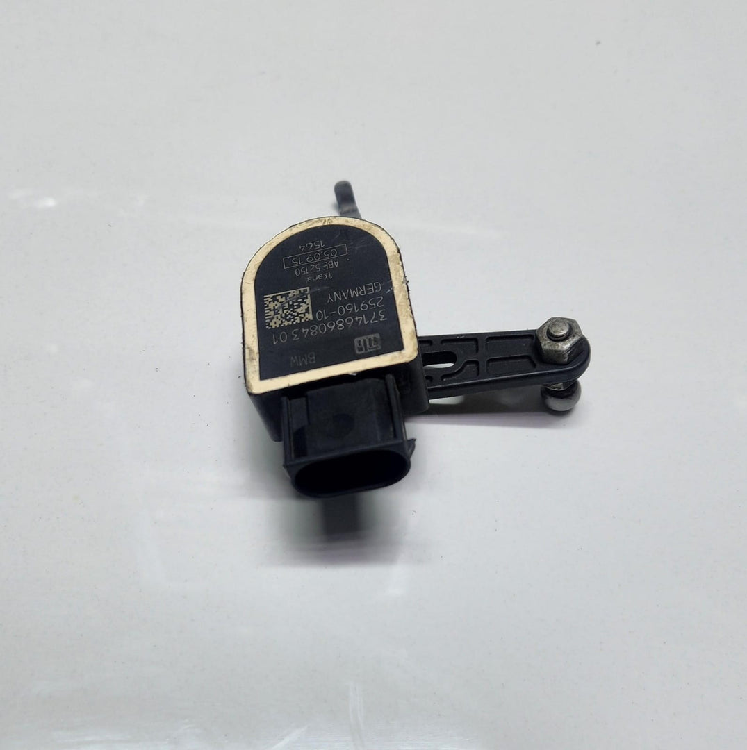 2012-2018 BMW M6 Headlight Level Sensor 6860843 3 Series F30 F31 5 Series F10 