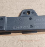 قم بتحميل الصورة إلى عارض الصور، BMW F40 G20 G21 G11 G12 G15 G16 KEYLESS ENTRY COMFORT ACCESS ANTENNA- 6832065