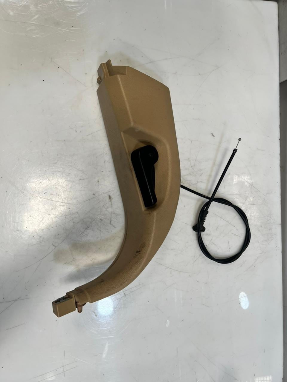 2008-2014 BMW X5 E70 X6 E71 E72 Front Side Panel Cover Panel Footwell 7148507