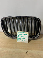 Load image into Gallery viewer, BMW 5 Series GT F07 2009 Front Right Upper Bumper Grille Trim Chrome OEM 7200170