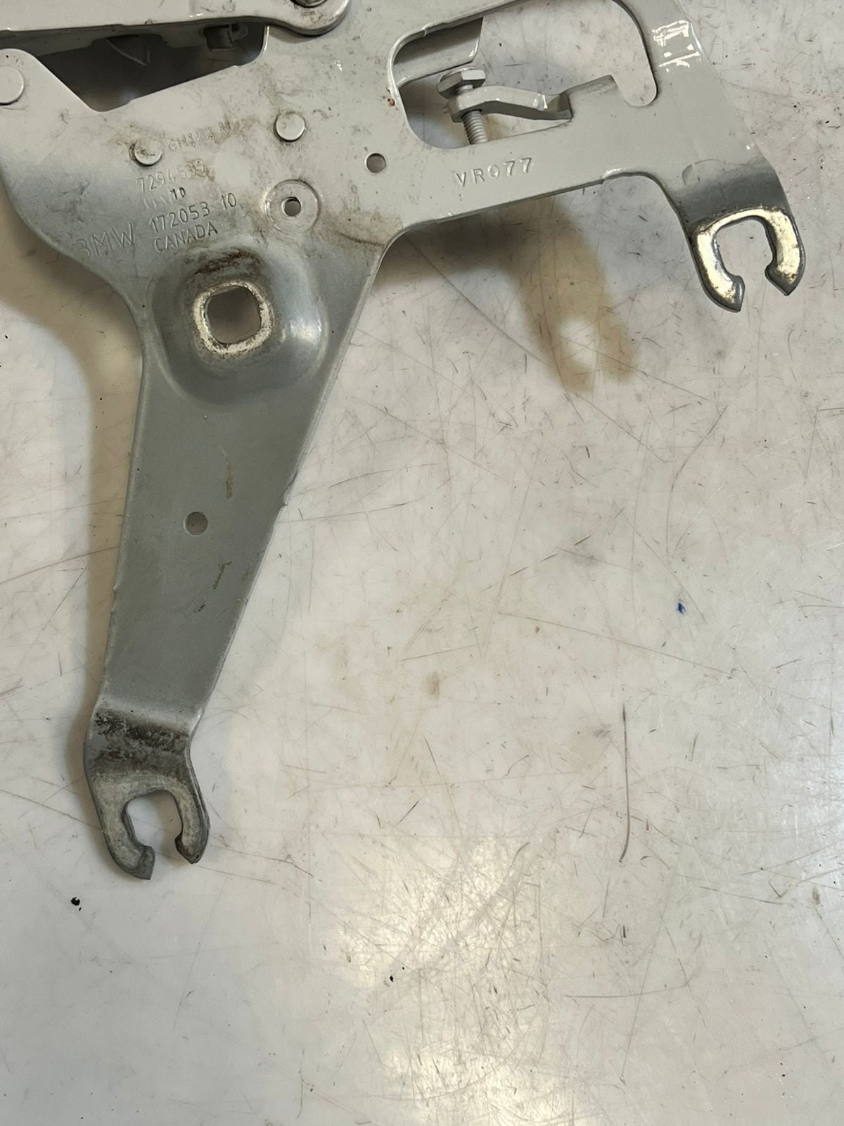 2014-2019 BMW X5 X6 F15 F16 Hood Hinge FRONT LEFT RIGHT 7294529 7294530 OEM