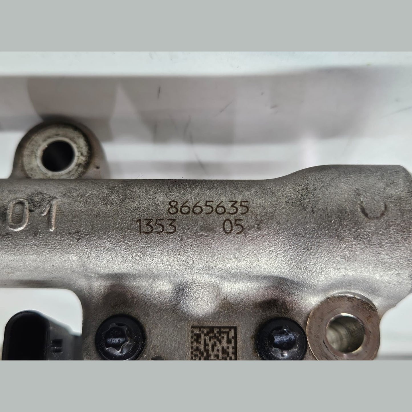 BMW Petrol Engine B46 B48 Fuel Injector Petrol High Pressure Rail 8656548 OEM 