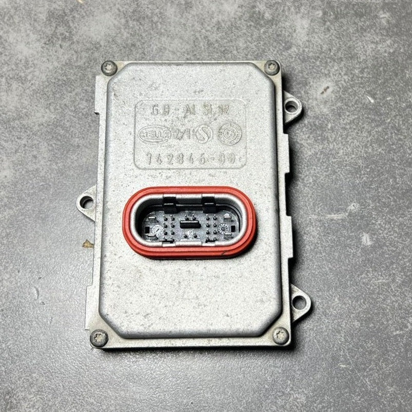 Mercedes W212 W204 Xenon Light Headlight Control Module Unit A002 8206026 OEM