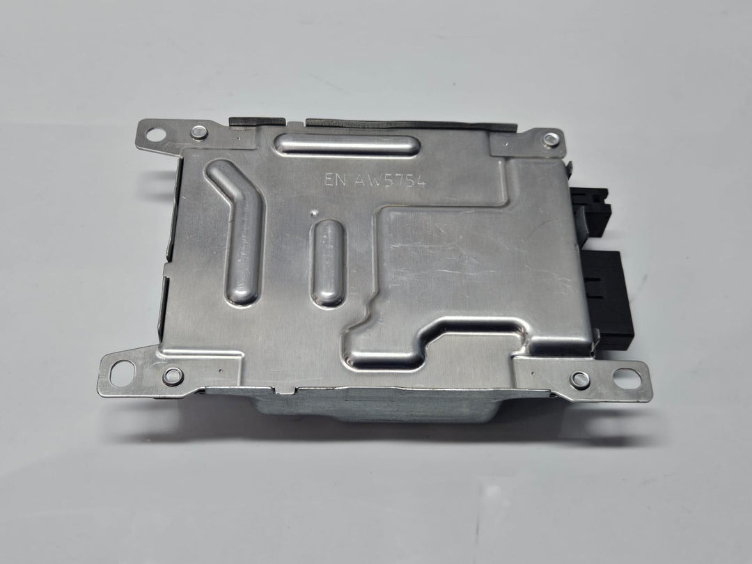 6819649-2017-2019 BMW 750i G11 G12 Battery Charge Control Module OEM