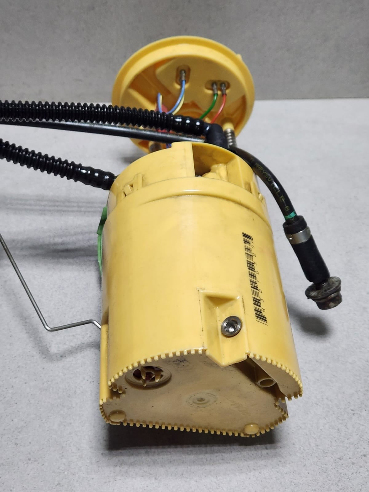 2009-2019 BMW X5 Fuel Pump Assembly 7380136 X5 E70 F15 F85 X6 E71 F16 DIESEL