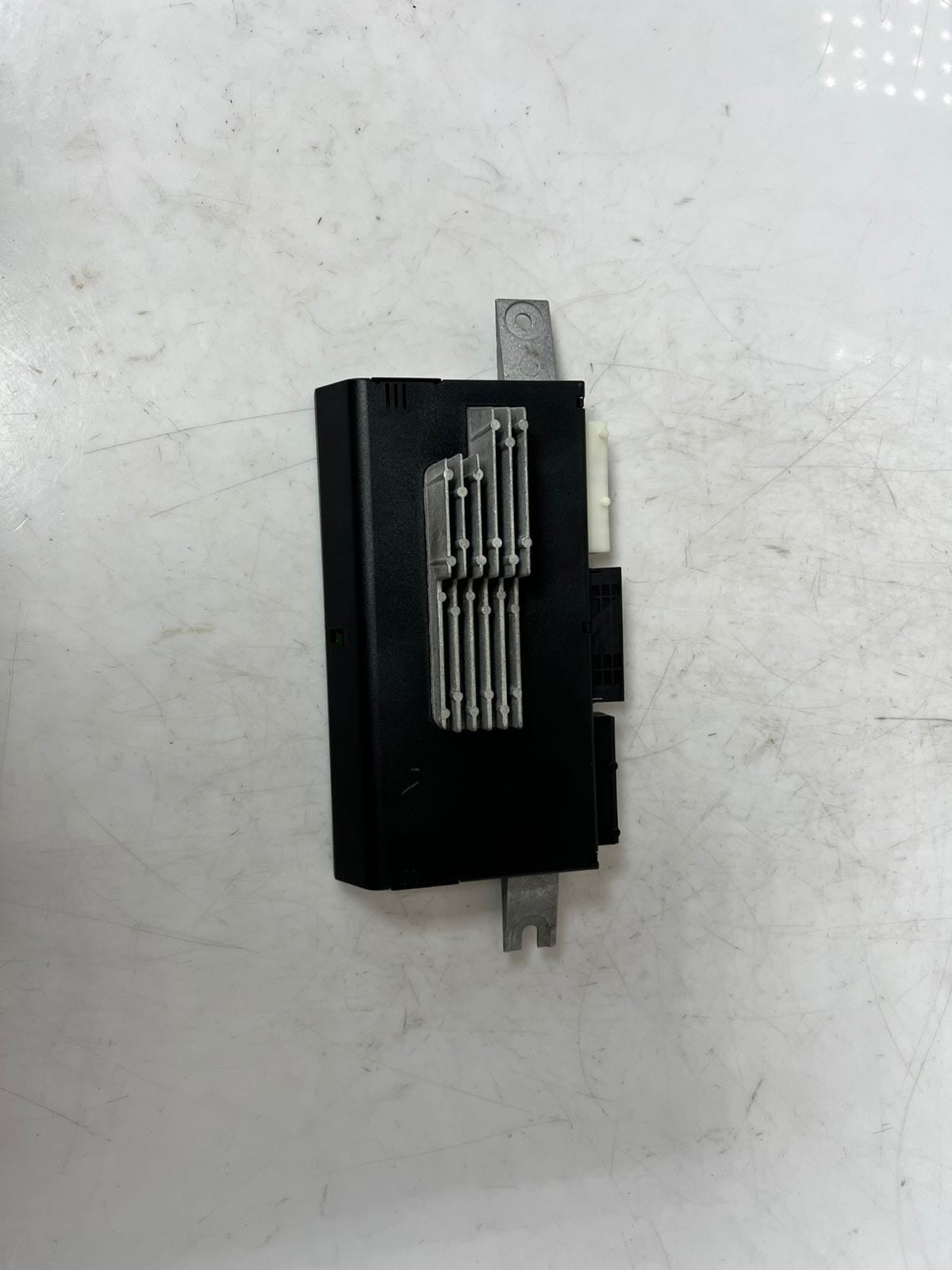 BMW 5 Series E39 and 7 Series E38 Light Control Module LCM-II 8372874 OEM