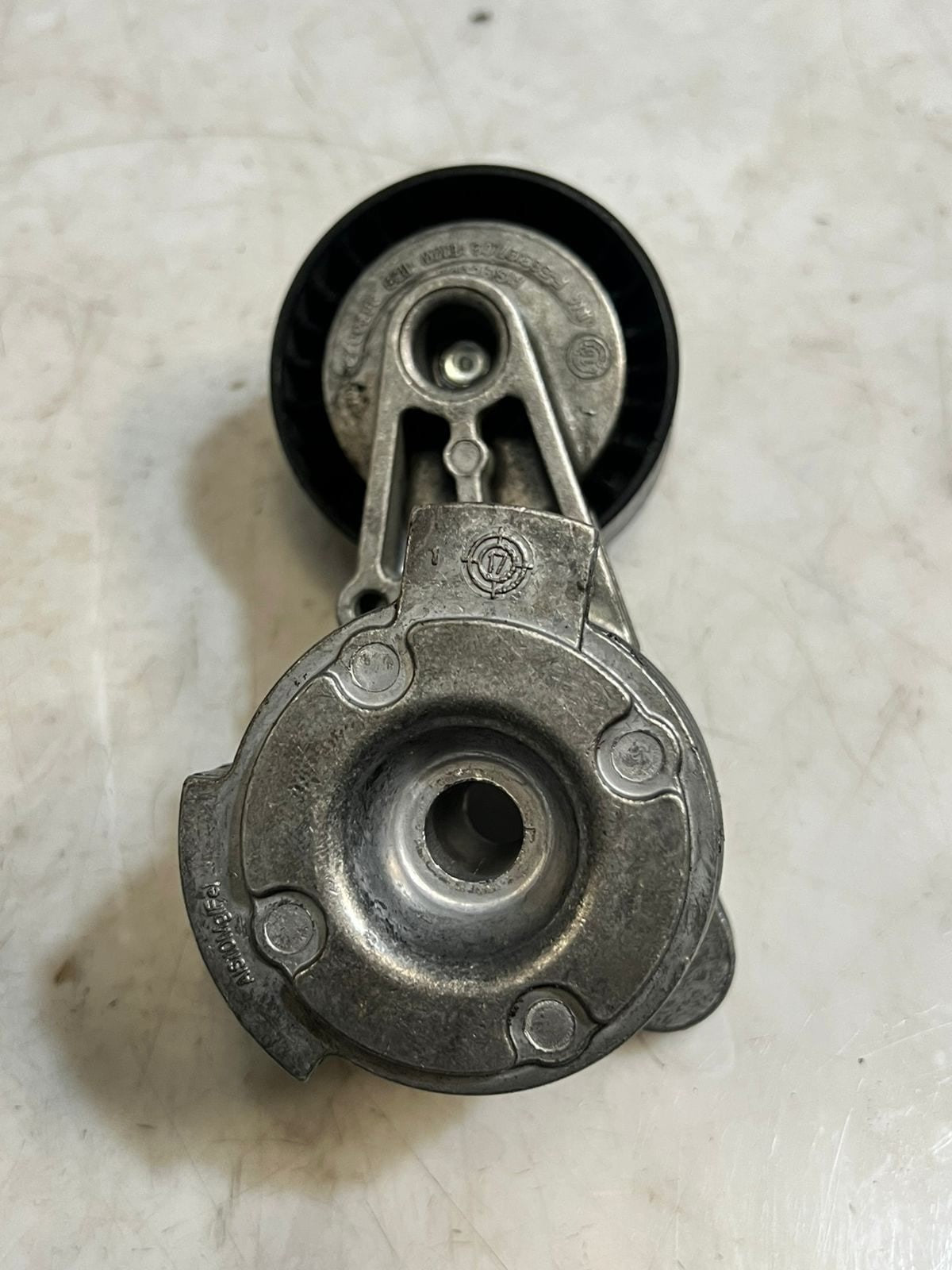 2011-2014 BMW X3 F11 N52 DRIVE/SERPENTINE Belt Tensioner 8620022 OEM
