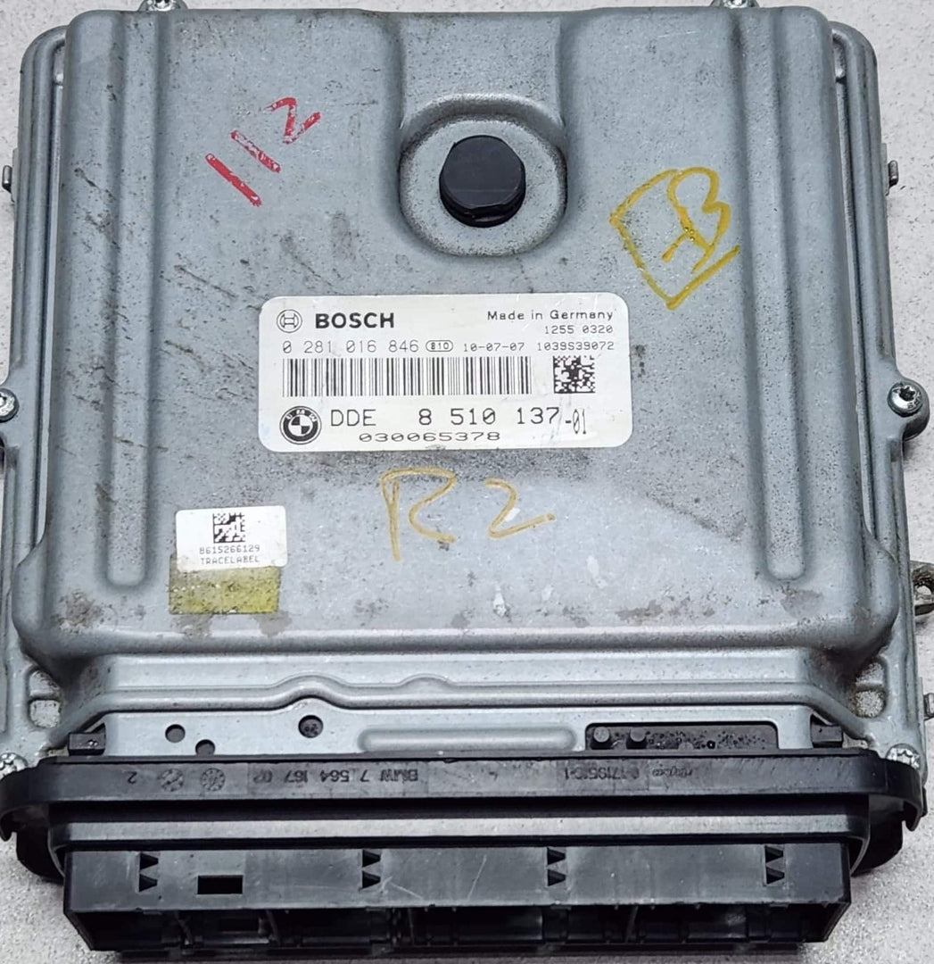 2010-2011 BMW 5 Series Engine Control Unit 8510137 5 Series F10 F11 N47N  OEM