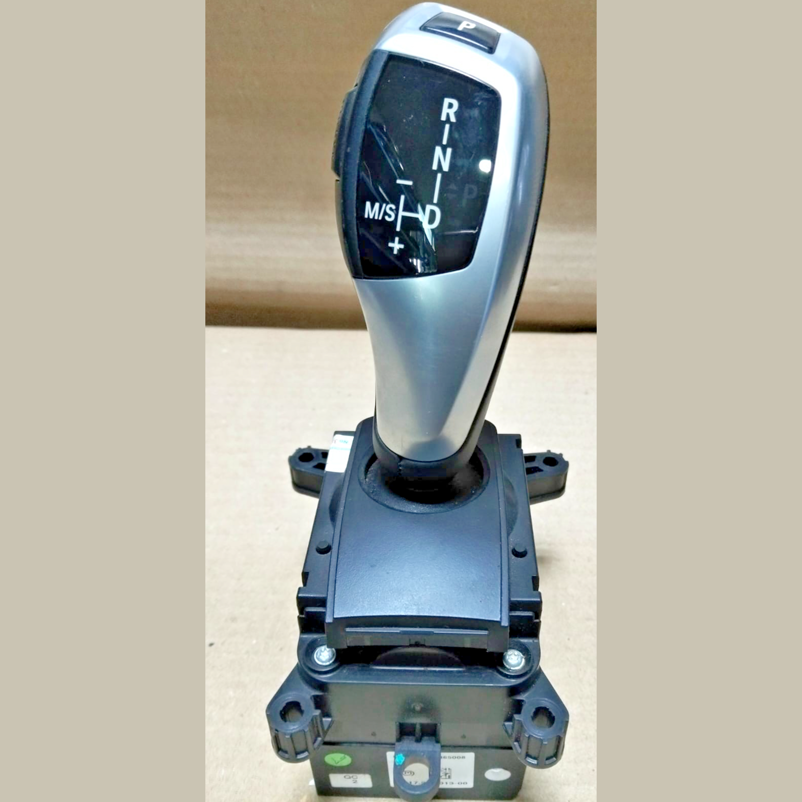 2014 - 2018 BMW X5 X6 Transmission Gear Shifter Lever 9325500