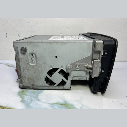 13–17 Mercedes W246 CLA B-Class Radio Audio Head Unit CD Player A246 9000916 OEM