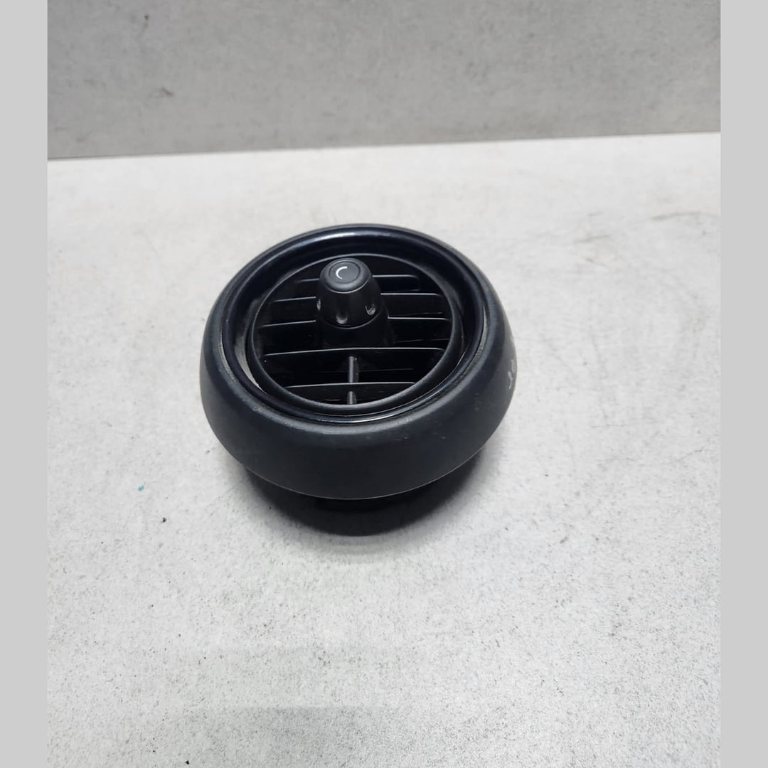 2015-2020 Mini Cooper Dashboard Air Vent Grille 9262413 F55 F56 F57