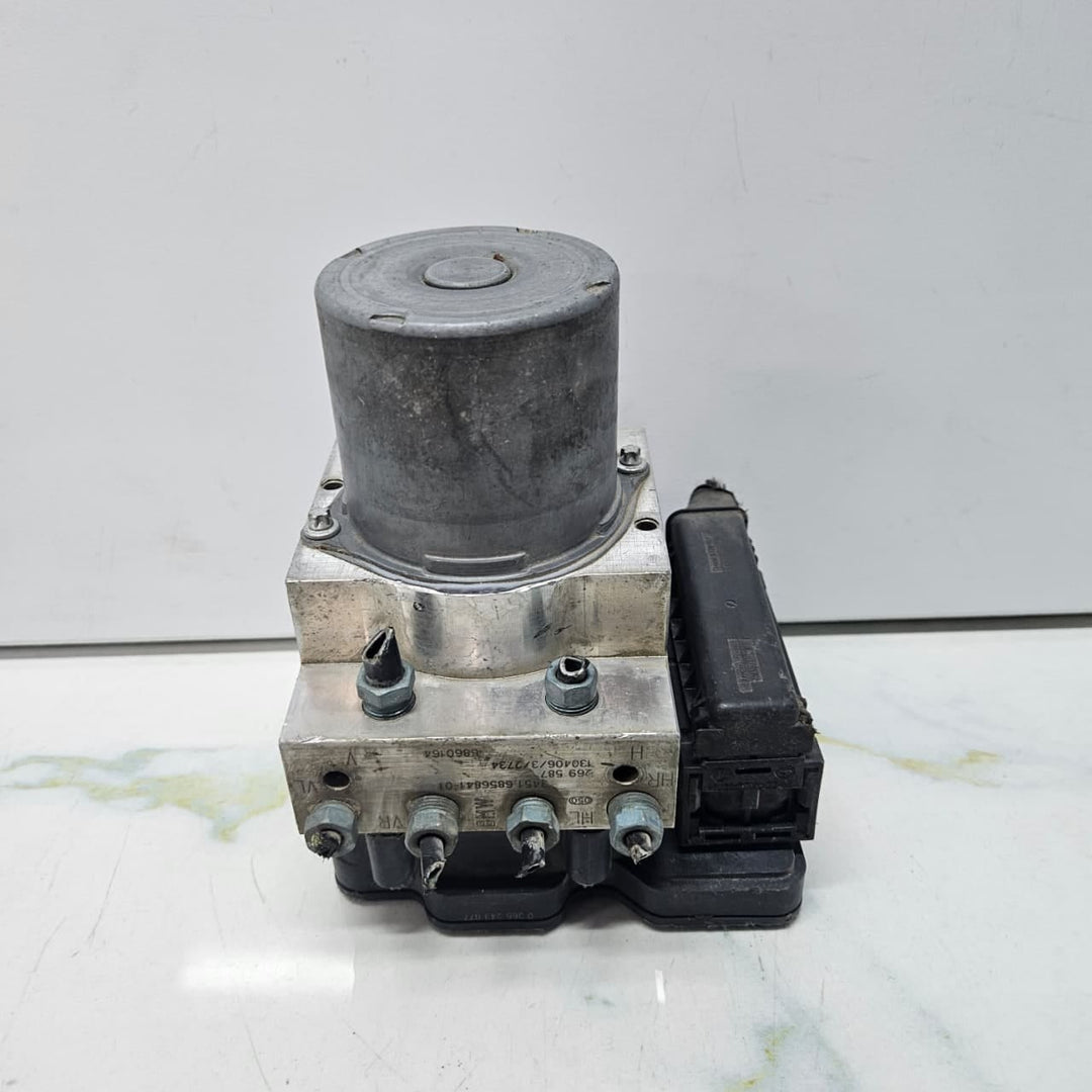 OEM BMW 7 Series F02 2013-2015 ABS Pump 6860164 DXC9 L6