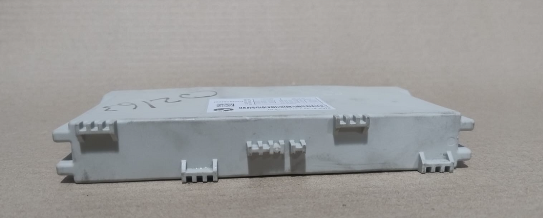BMW G30 G31 G32 G11 G12 FRONT MEMORY SEAT CONTROL MODULE  OEM  - 7471370