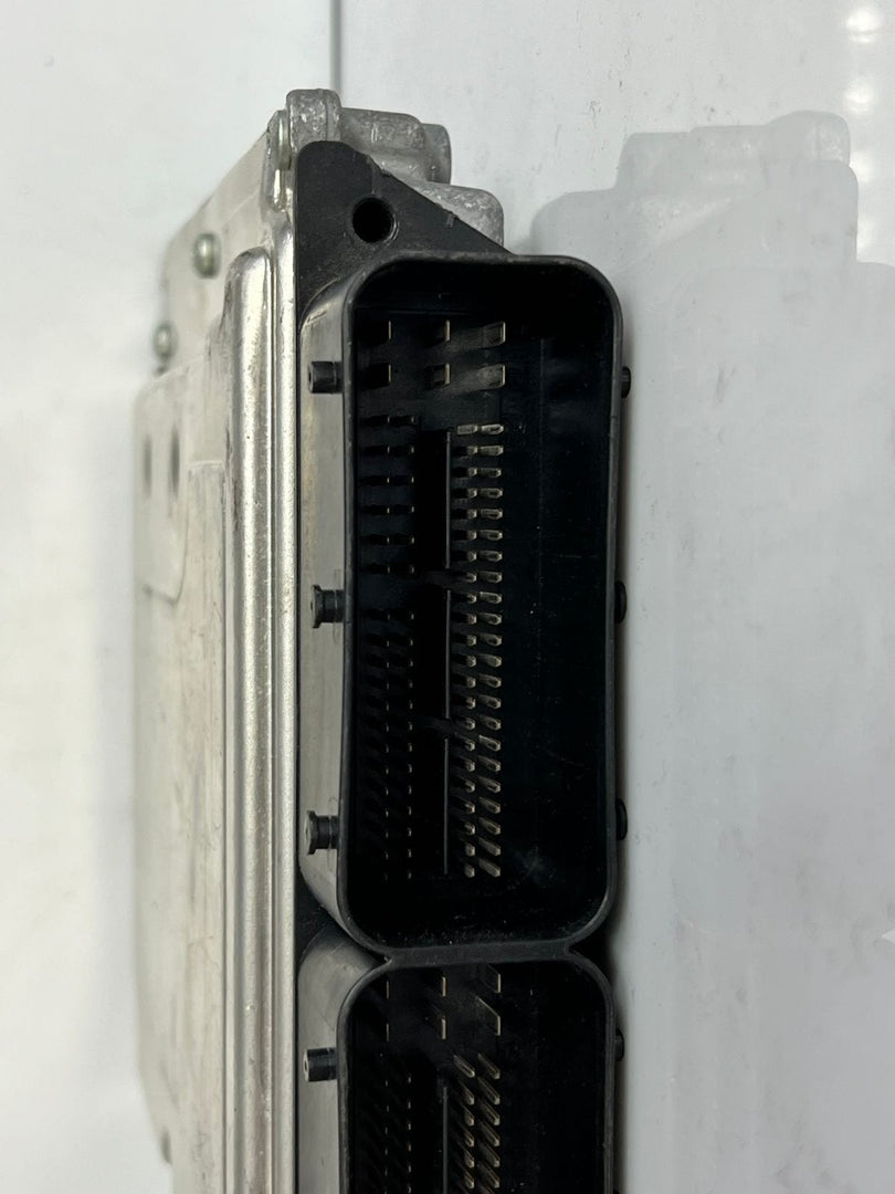 BMW 3 Series E46 0261 208 388  Engine Control Unit ECU DME 7531848 OEM