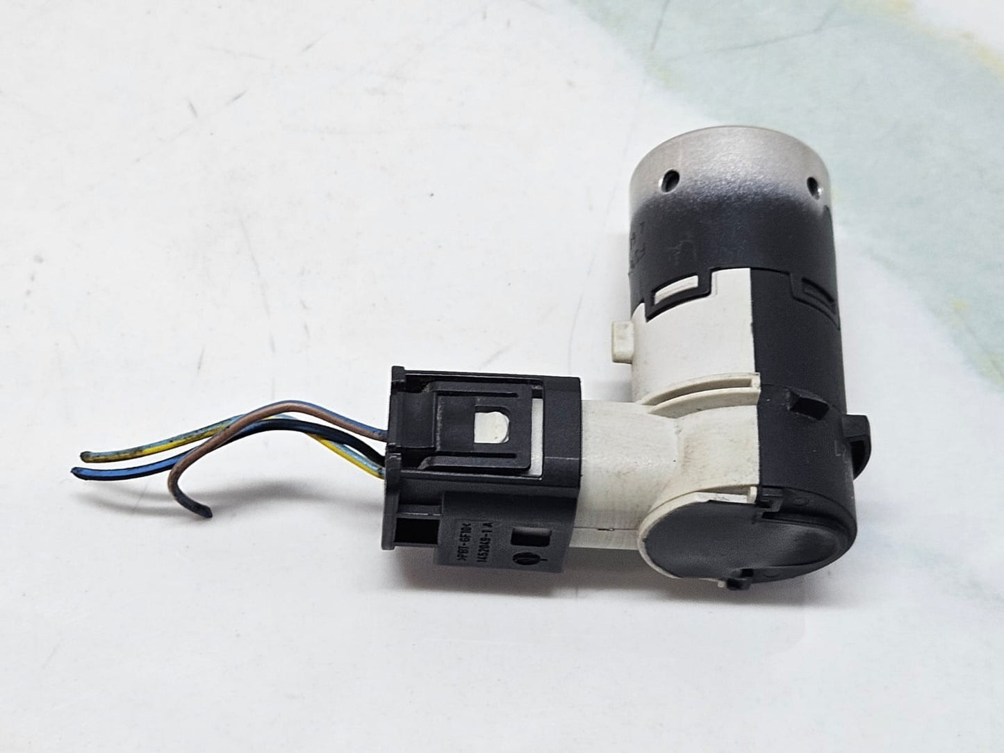 2002-2005 BMW E60, E61, E63, E64, E65 745Li Parking Distance Sensor PDC 6938741