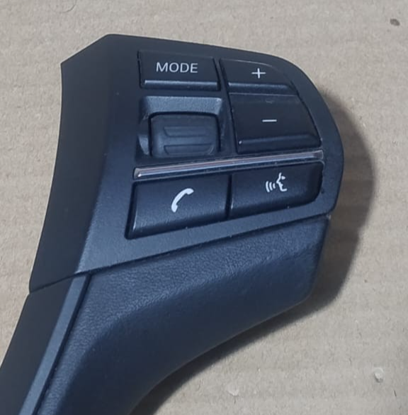 BMW X5 F15 STEERING MULTIFUNCITONAL WHEEL SWITCH CONTROL - 9270260 OEM