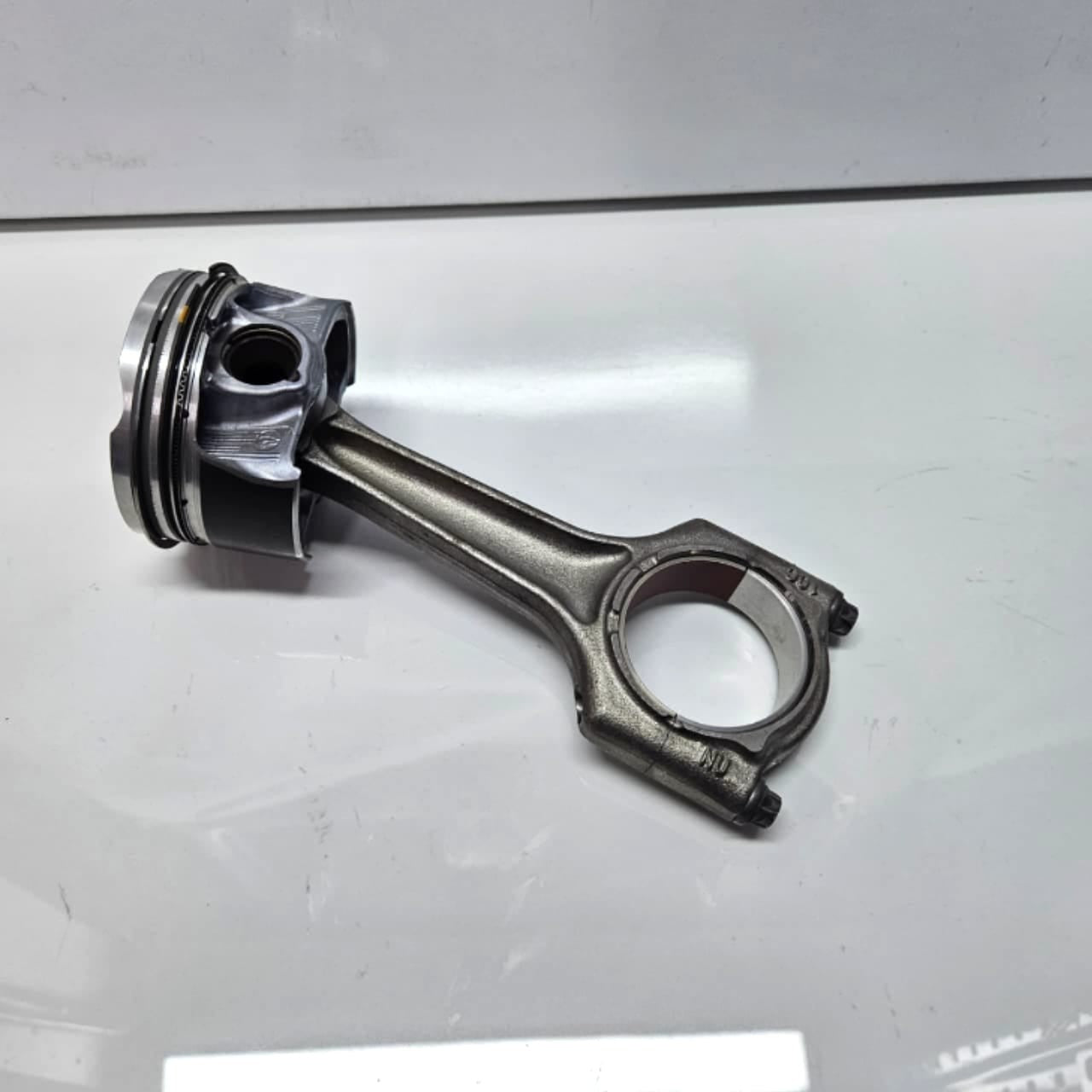 5A24670-NEW 2021-2024 BMW X3 G01 230i Piston with Connecting Rod B46/B48 2.0L