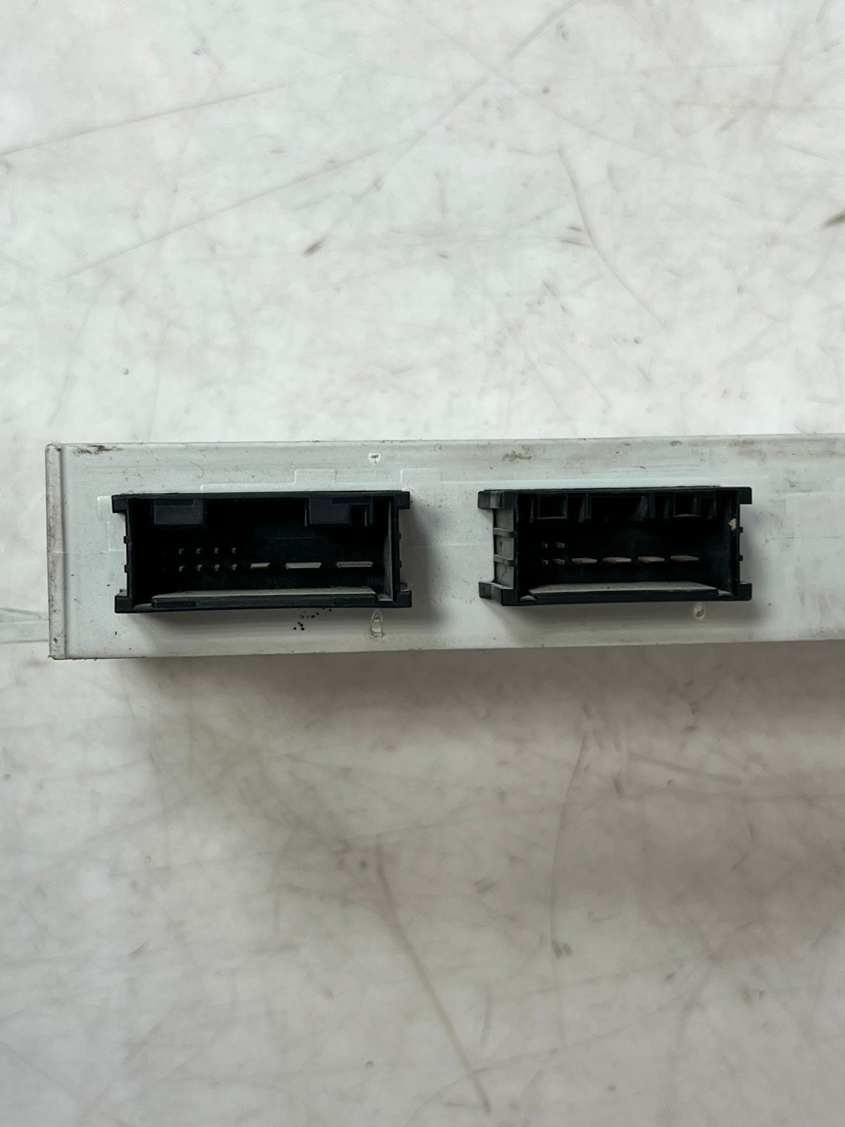 BMW  F11 5 Series Touring Tailgate Control Unit 7333939 oem