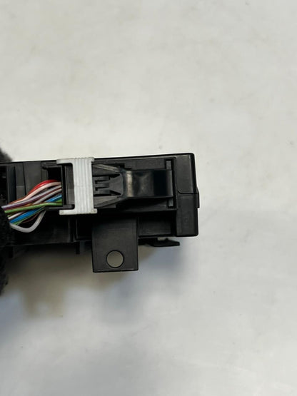 BMW 7 Series G11 G12 G31 G32 G01 G30 Air Conditioning Control Module 6826090