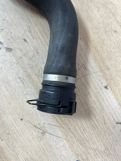 BMW 3 F30 F35 F31 2015 Petrol engine water coolant pipe hose 7619432 KRD35136