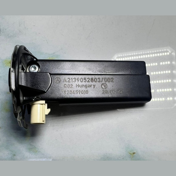 2020 Mercedes-Benz Sprinter Antenna Amplifier A2139052803 E-Class W213