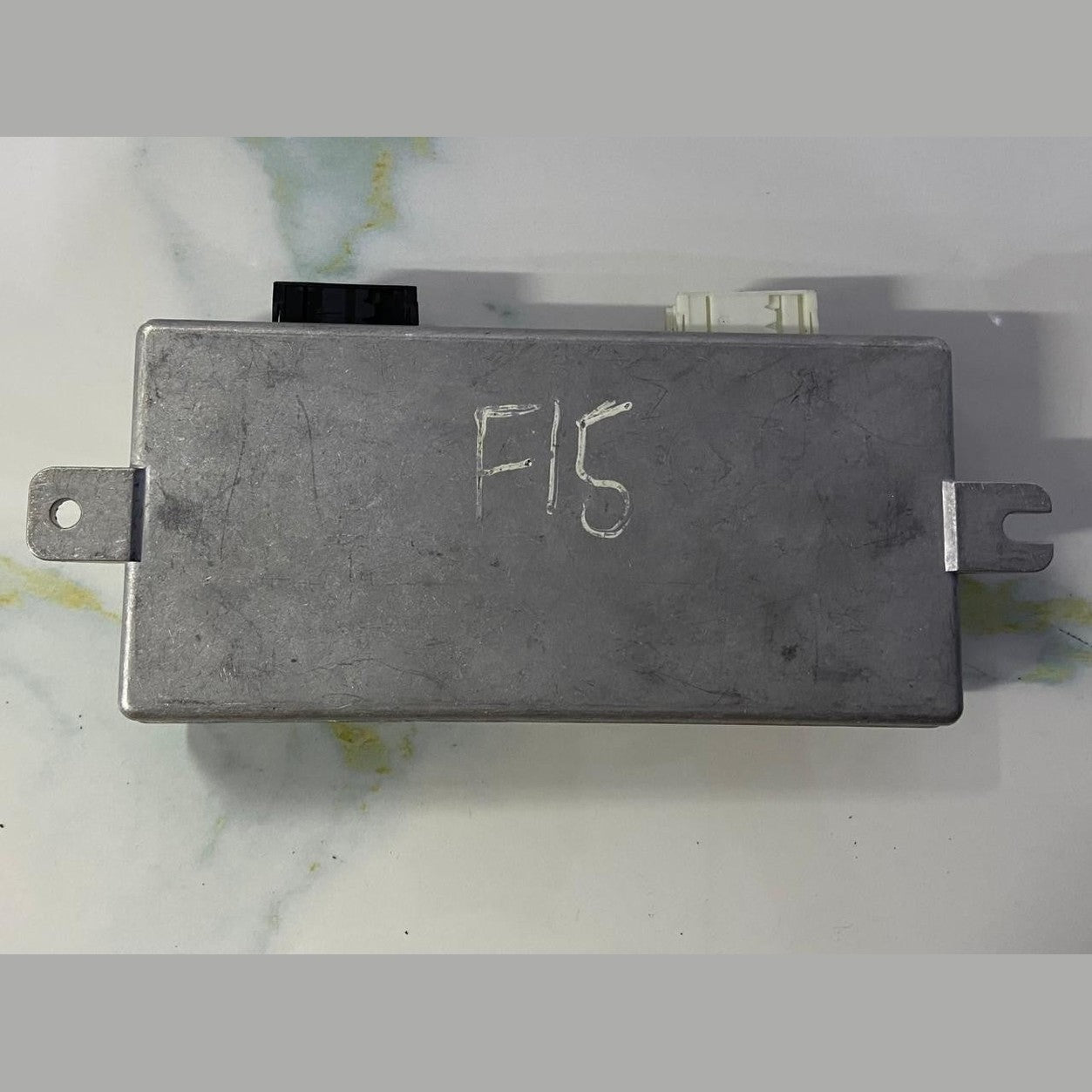 OEM BMW X5 F15 SURROUND VIEW CAMERA CONTROL MODULE 9365665