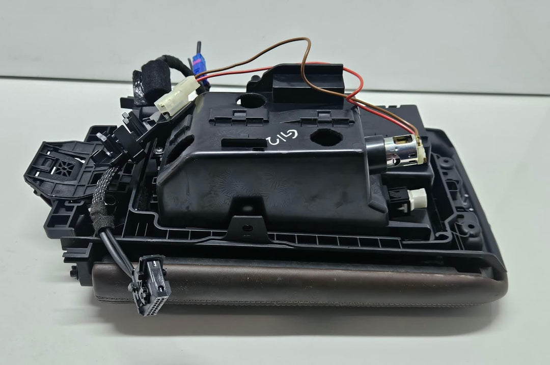 9301761-BMW G11 G12 740 Li RHD Tunnel Storage Compartment Console Arm Rest OEM
