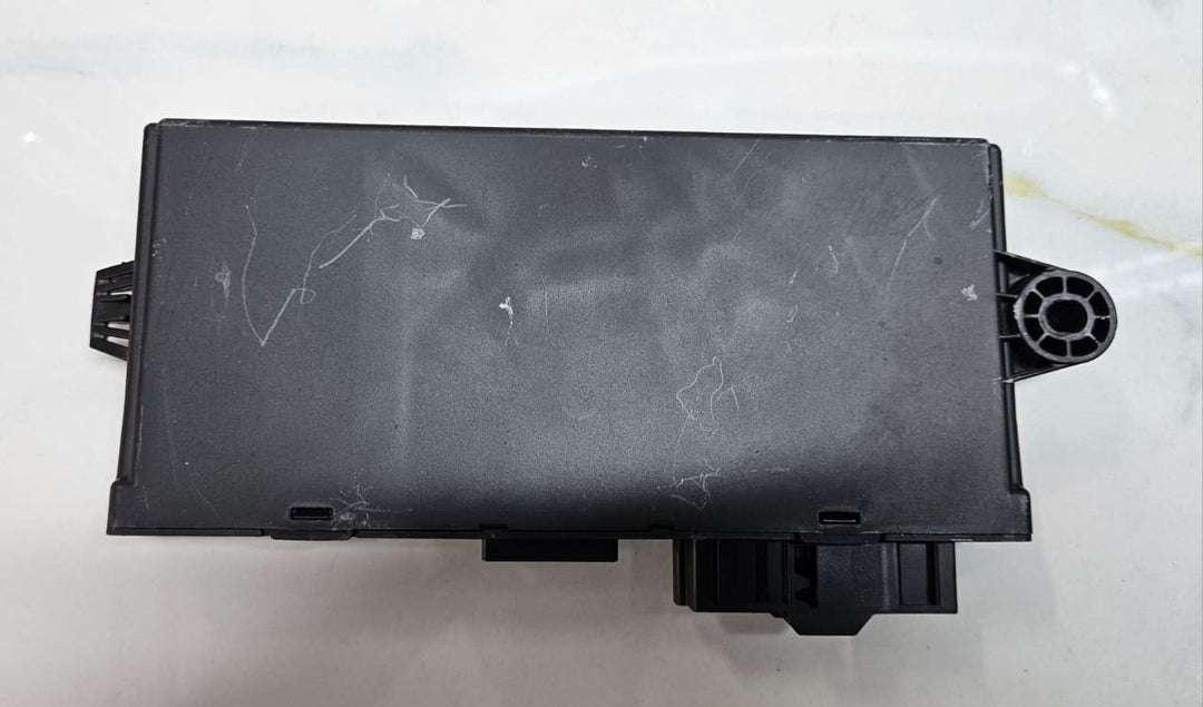 2013-2014 BMW 320i X1 E84 and Z4 E89 N20 Engine Control Unit 8617569